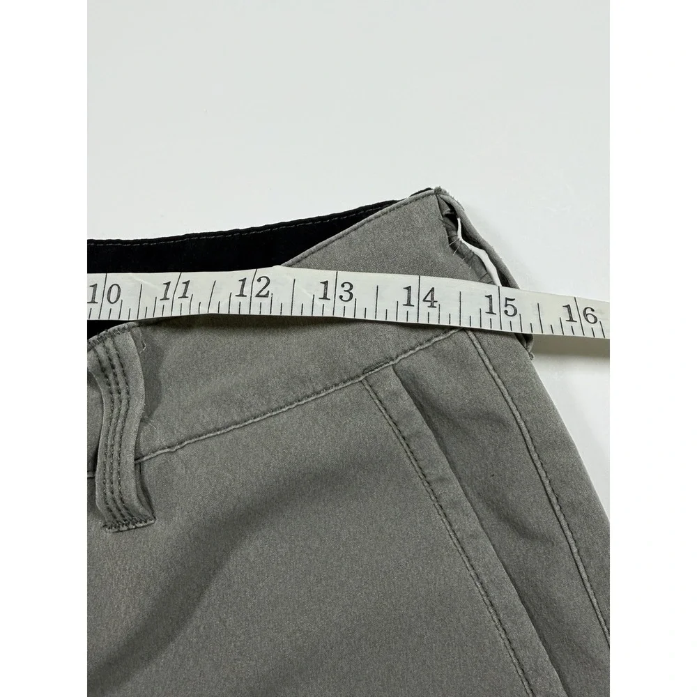 Quiksilver Amphibian Shorts Mens 30 Gray 4-Way Stretch Hybrid Boardshorts